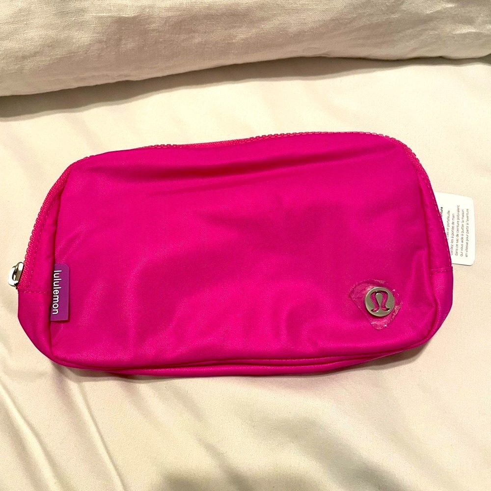 Lululemon Sonic Pink Belt Bag